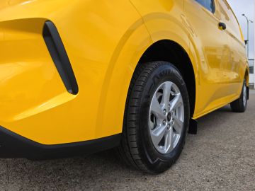 Bild 7 Ford Transit Custom 320 L1 Trend FWD 2.0 AHK Navi Kli