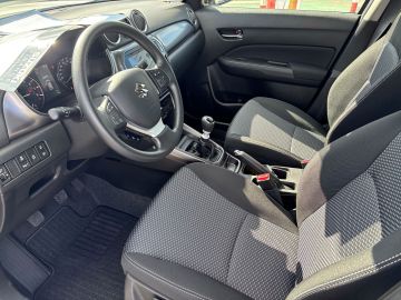 Bild 9 Suzuki Vitara Club 1.4 Mild HYBRID Navi LED Apple CarPl
