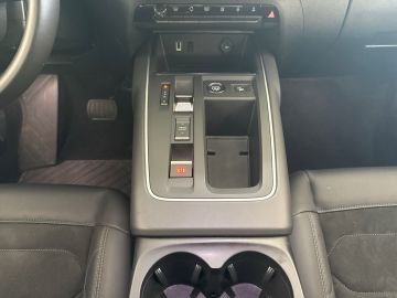 Bild 15 Citroën C5 Aircross Plus Navi Digitales Cockpit LED Appl