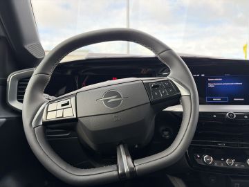 Bild 14 Opel Mokka Edition Navi Digitales Cockpit LED ACC App
