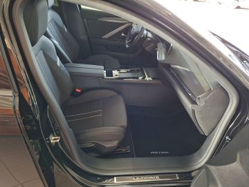 Bild 13 Opel Astra GS 360 Kamera LED ACC Apple CarPlay Androi